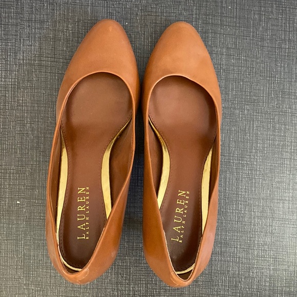 Lauren Ralph Lauren Shoes - Ralph Lauren Pumps, Size 8